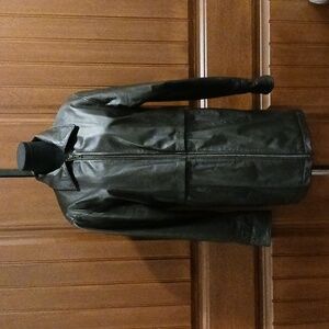 Ricardo Women's Brown Leather Jacket Size Small